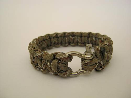 Paracord Survival Bracelet - Desert Camo colour with Bow Shackle