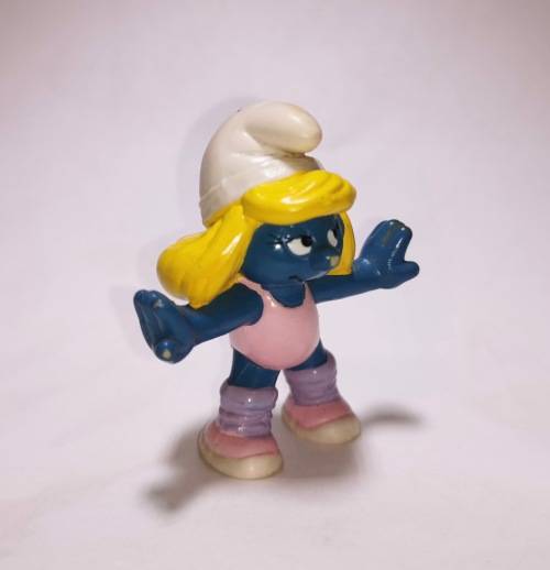 Rare 20183 Aerobic Smurfette - Original