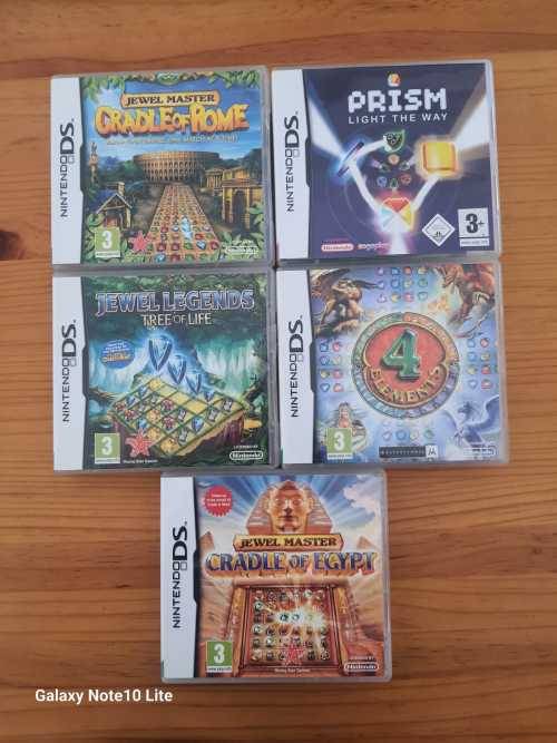 Nintendo DSi XL, Gaming Console With 10 Games