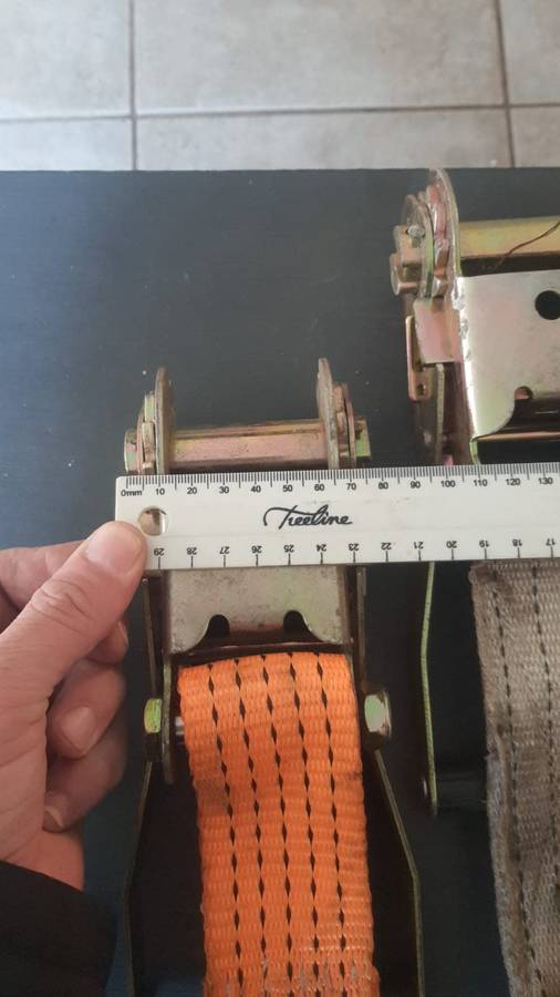 2 x heavy duty ratchet strapdowns price for both