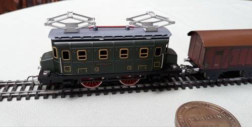 Marklin HO 50 year commemorative Goods Train set with E-Loc