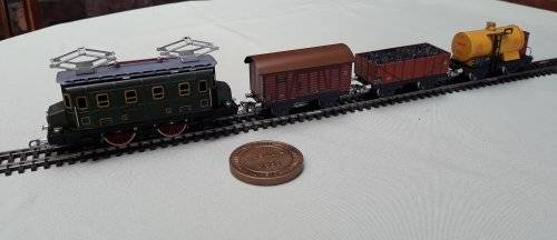Marklin HO 50 year commemorative Goods Train set with E-Loc