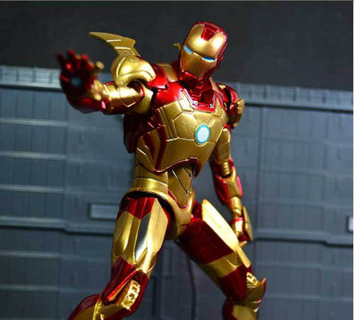 Marvel Iron Man Action Figure 20cm Damaged
