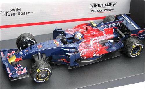 Very rare 1/18 MINICHAMPS 2008 F1 First Win Vettel plus genuine autograph Vettel & Webber