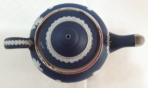 Wedgwood Dark Blue -    Teapot  with  Silver  Rim