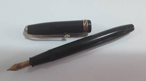 Conway Stuart  -  Vintage Fountain Pen