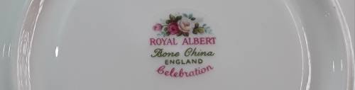 Royal Albert  -  Celebration  -  Soup coupe &  Saucer