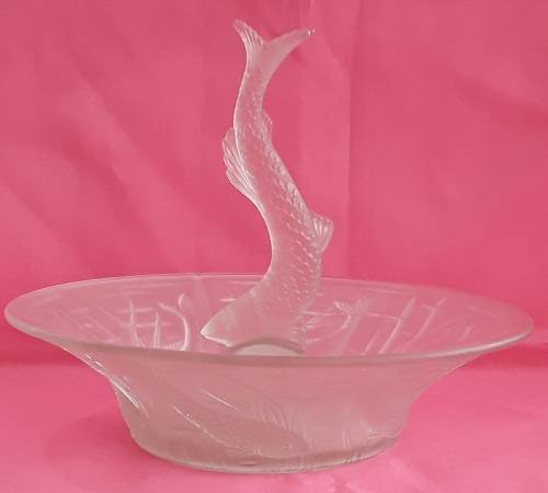 Art Deco  -  Glass  Fish Figure  Bowl