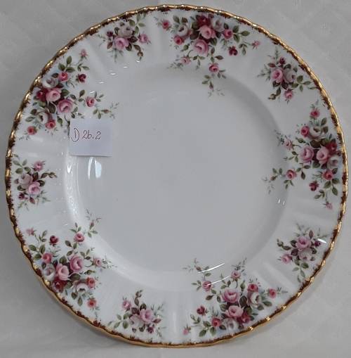 Royal  Albert    ``COTTAGE  GARDEN``   Dinner  Plate