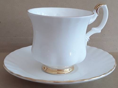 Royal  Albert  ``VALD`OR``  Coffee  Cup and Saucer