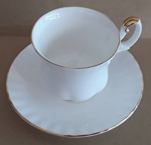 Royal  Albert  ``VALD`OR``  Coffee  Cup and Saucer