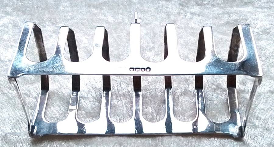 Sheffield 1935  -  6 Slice  -  Toast Rack
