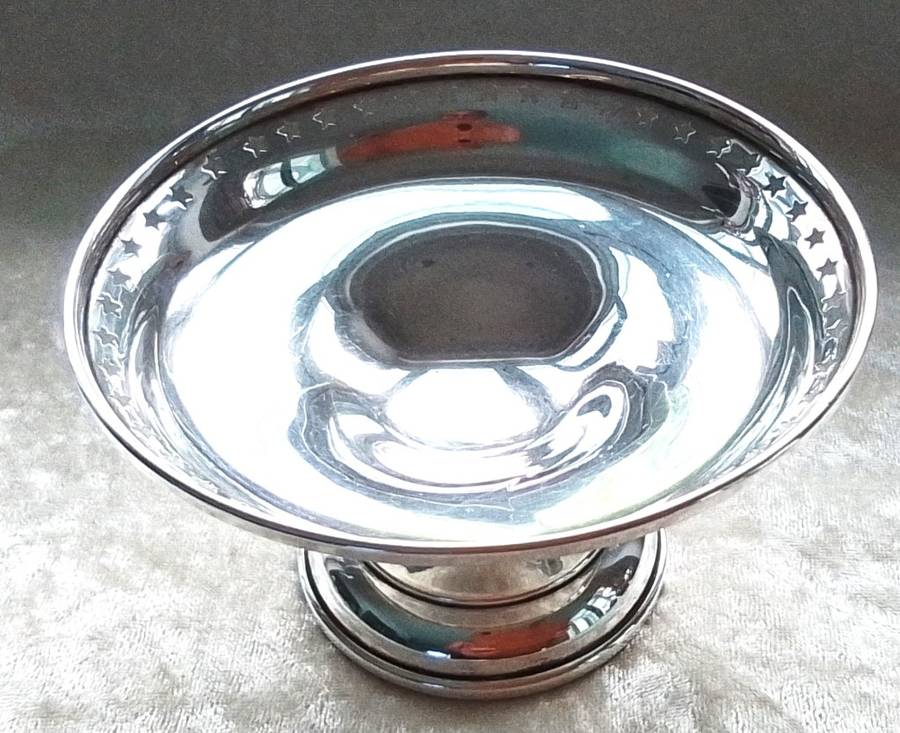 Birmingham  1931  -  Pierced  Footed  Bowl