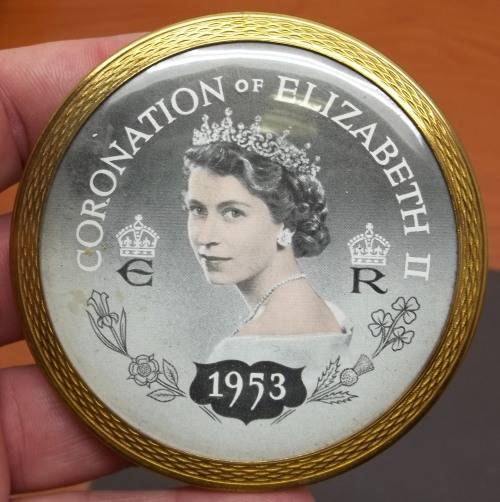*CRAZY R1 START* 1953 Coronation of QEII compact - Unused