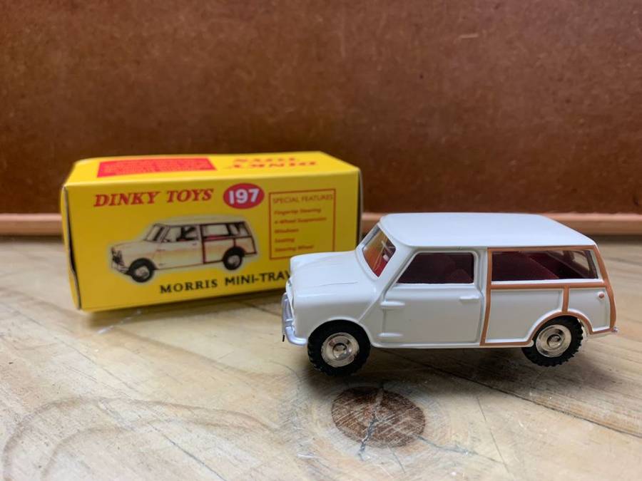 **R1 Auction**  DINKY TOYS Morris Mini-Traveller-China