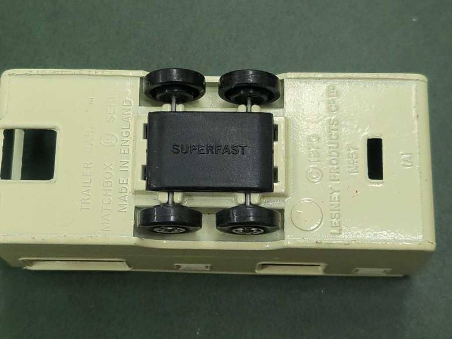 *R1 Auction* Lesney Matchbox no 45 Ford Corsair & no57 Trailer Caravan