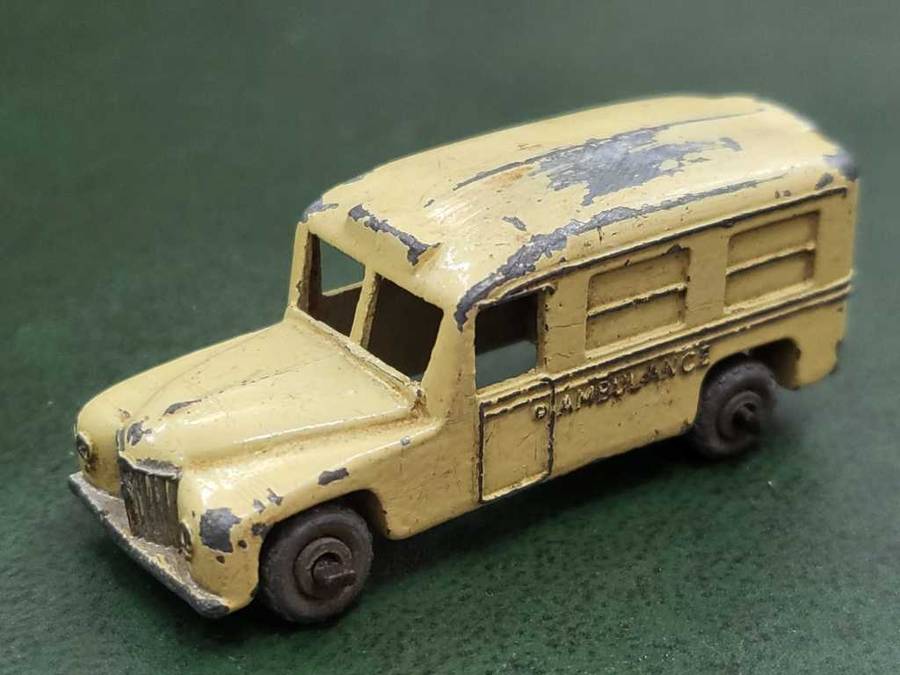 *R1 Auction* Lesney Toy Ambulance 1956?