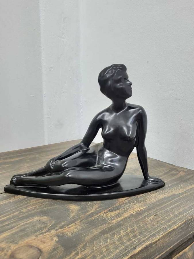 Villeroy & Boch Septfontaines Luxembourg Nude Woman Figurine No. 656