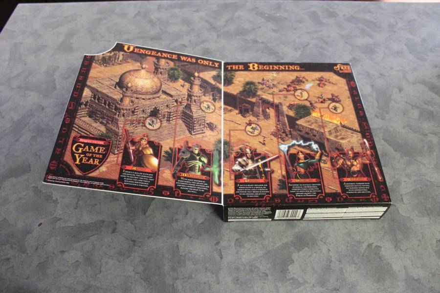 VERY RARE Diablo II Collectors Edition Box Set + Free Diablo III (PC)