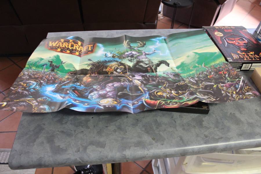 VERY RARE Diablo II Collectors Edition Box Set + Free Diablo III (PC)