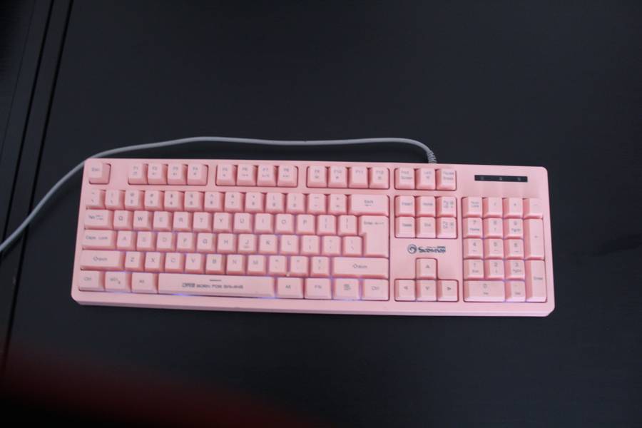 Pink Marvo CM418 Mechanical Keyboard For Sale!