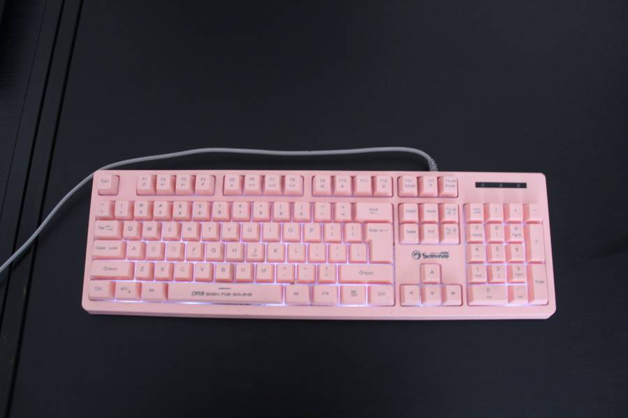 Pink Marvo CM418 Mechanical Keyboard For Sale!