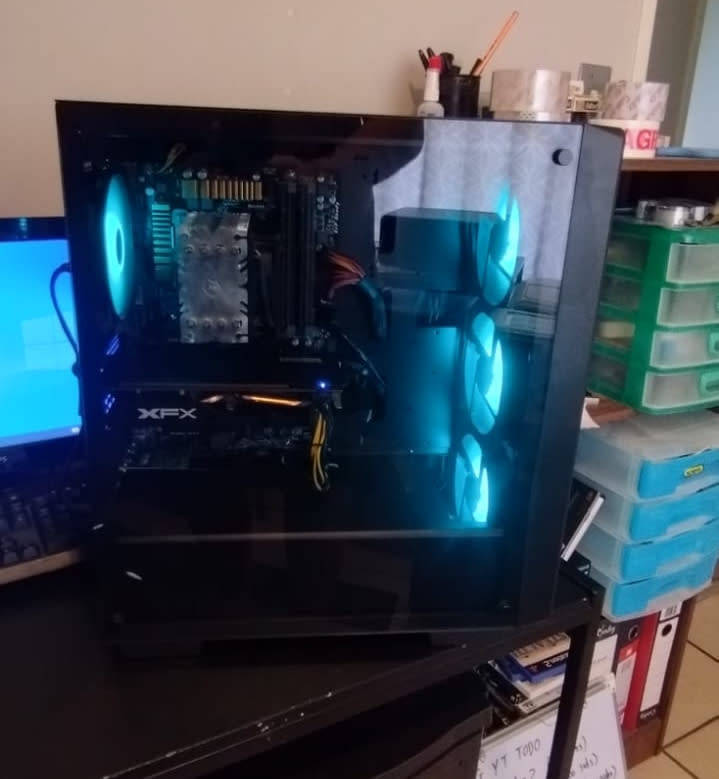 Beast Gaming PC (i7 4790K, RX 570 8GB, 16GB DDR3, 512GB M.2 SSD, 512GB HDD) Plays HD Ultra Settings!