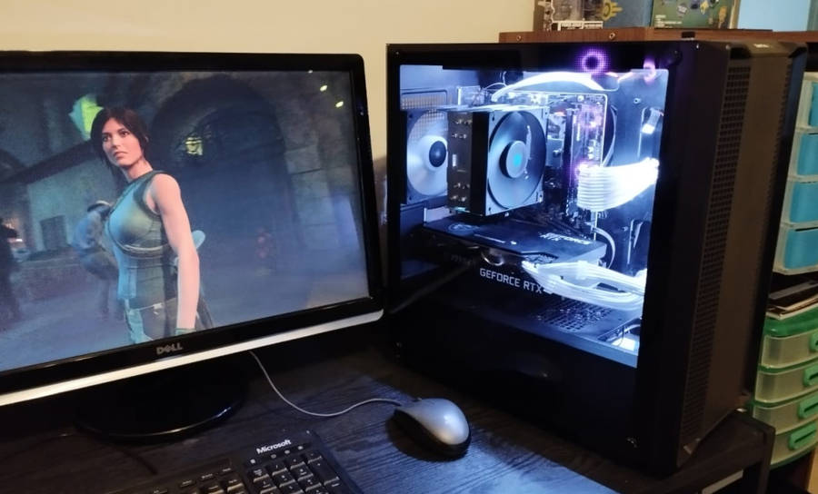 Ryzen 7 3700X, MSI 3070 8GB, 16GB DDR4 3200, 512 NVME SSD, 2TB HDD, +Extras