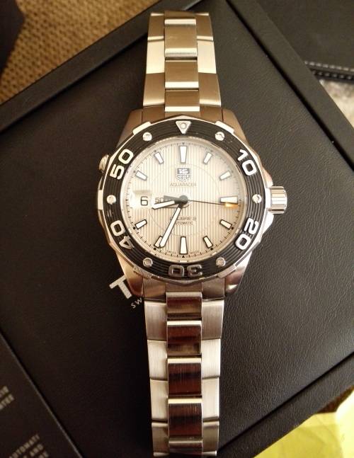 Original TAG Heuer AquaRacer 500m Calibre 5 Automatic - Pristine condition - with box and paperwork