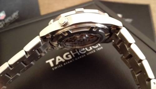 Original TAG Heuer AquaRacer 500m Calibre 5 Automatic - Pristine condition - with box and paperwork