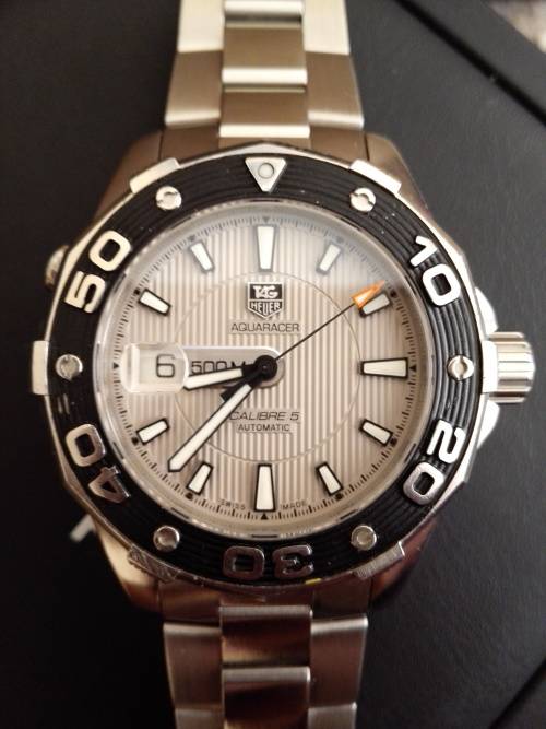 Original TAG Heuer AquaRacer 500m Calibre 5 Automatic - Pristine condition - with box and paperwork
