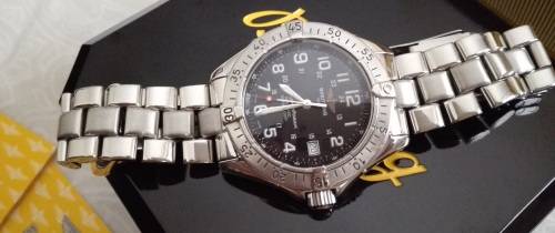 Original Breitling SuperOcean Automatic - Pristine condition - Complete box and paperwork