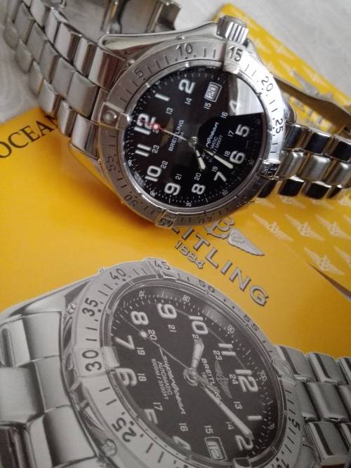 Original Breitling SuperOcean Automatic - Pristine condition - Complete box and paperwork