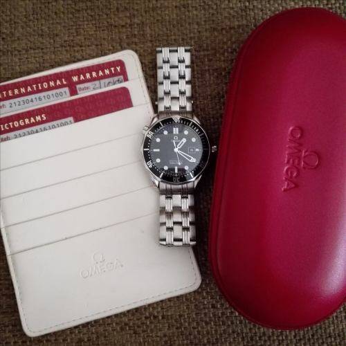 Original RED Omega Seamaster Pro Diver 300m Quartz