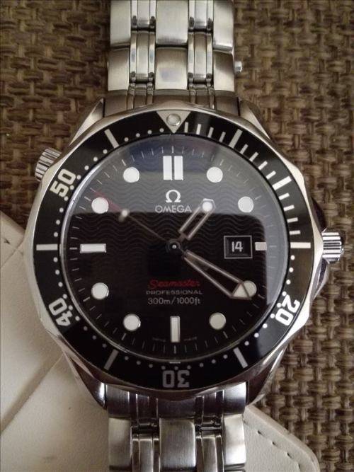Original RED Omega Seamaster Pro Diver 300m Quartz