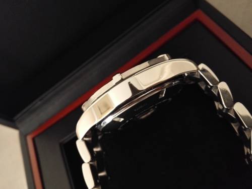 TAG Heuer AquaRacer DAY DATE Calibre 16 Automatic  - FULL BOX AND PAPERWORK