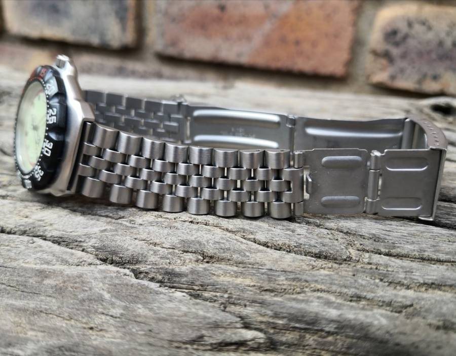 Tag Heuer 1st Gen Formula 1 Quartz 37mm