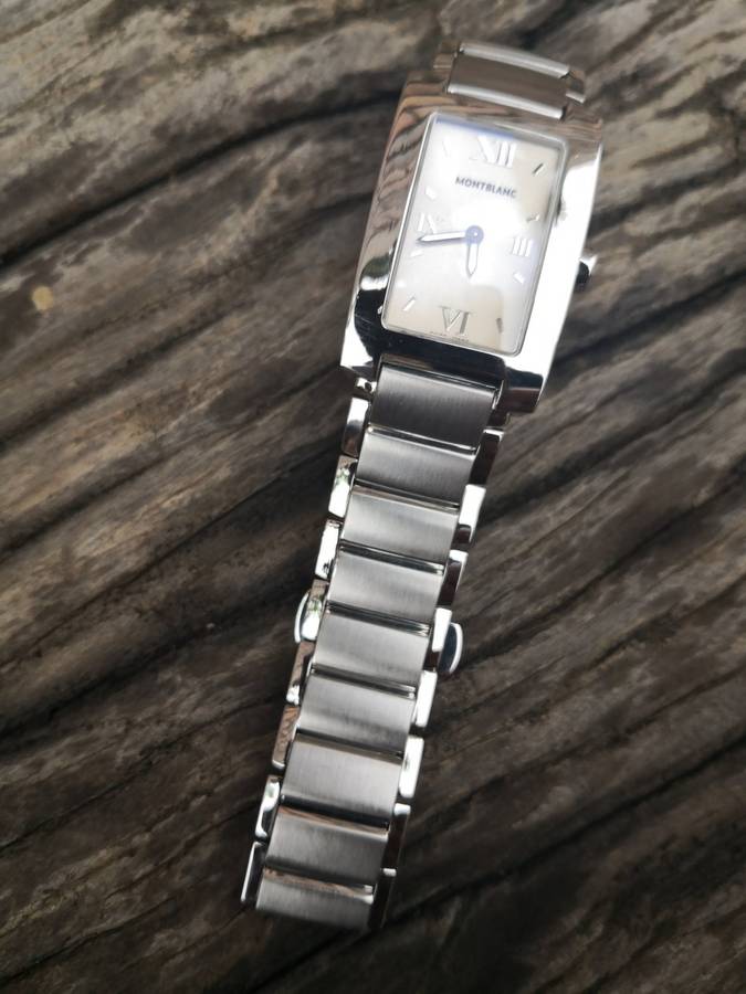 Montblanc Ladies Profile Quartz 24mm x 31mm