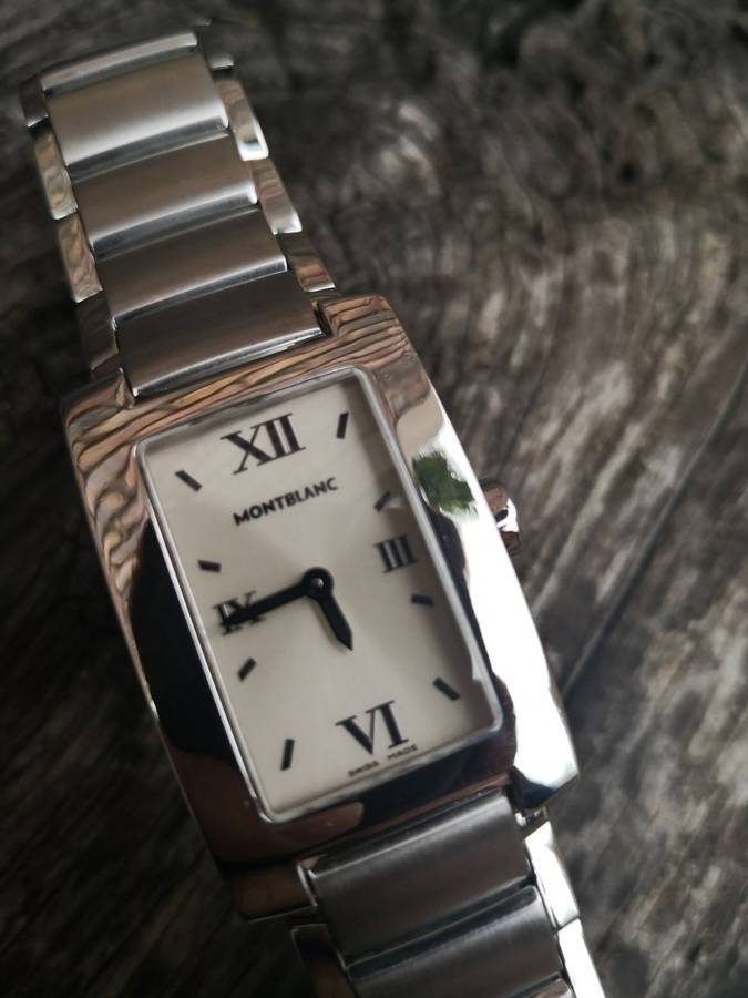 Montblanc Ladies Profile Quartz 24mm x 31mm