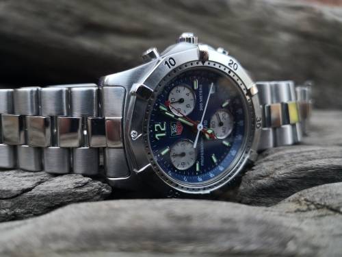 **R1 START**NO RESERVE**TAG Heuer 2000 Series Chronograph Quartz 38mm