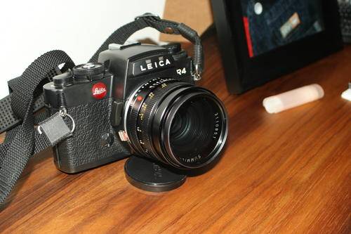 Leica R4