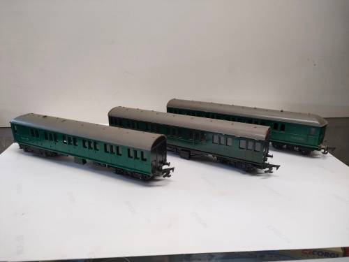 Tri-ang OO-Gauge Southern Region EMU Set