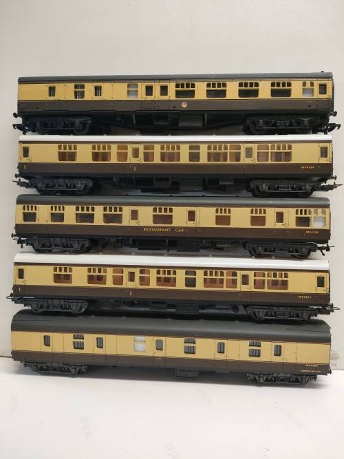Lima GWR Corridor Coach set