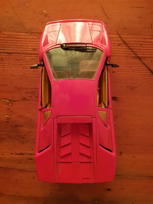 Lamborghini Diablo 1/18 scale