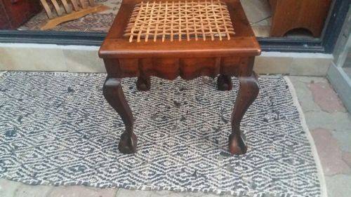 STUNNING REFURBISHED RIEMPIE STOOL
