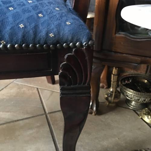STUNNING OVERSIZED MAHOGANY TUB CHAIR