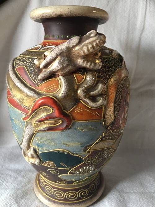 WOW !!! STUNNING ANTIQUE SATSUMA WARE LEFT HANDED VASE