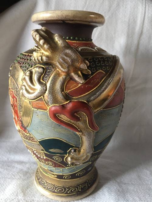 WOW !!! STUNNING ANTIQUE SATSUMA WARE RIGHT HANDED VASE