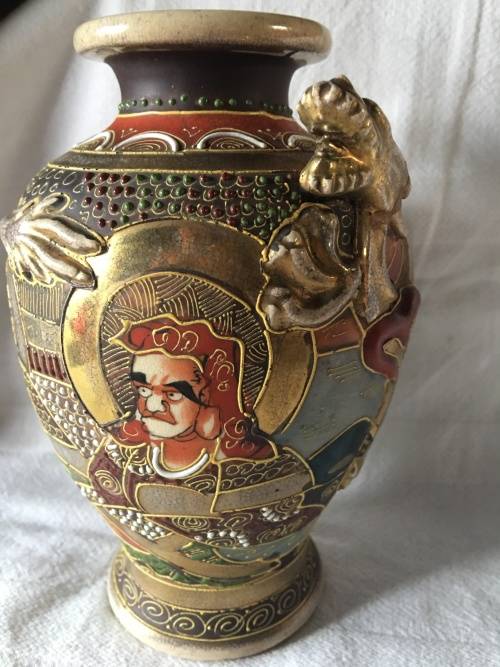 WOW !!! STUNNING ANTIQUE SATSUMA WARE RIGHT HANDED VASE