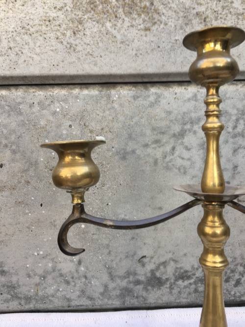STUNNING DECORATIVE BRASS CANDELABRA